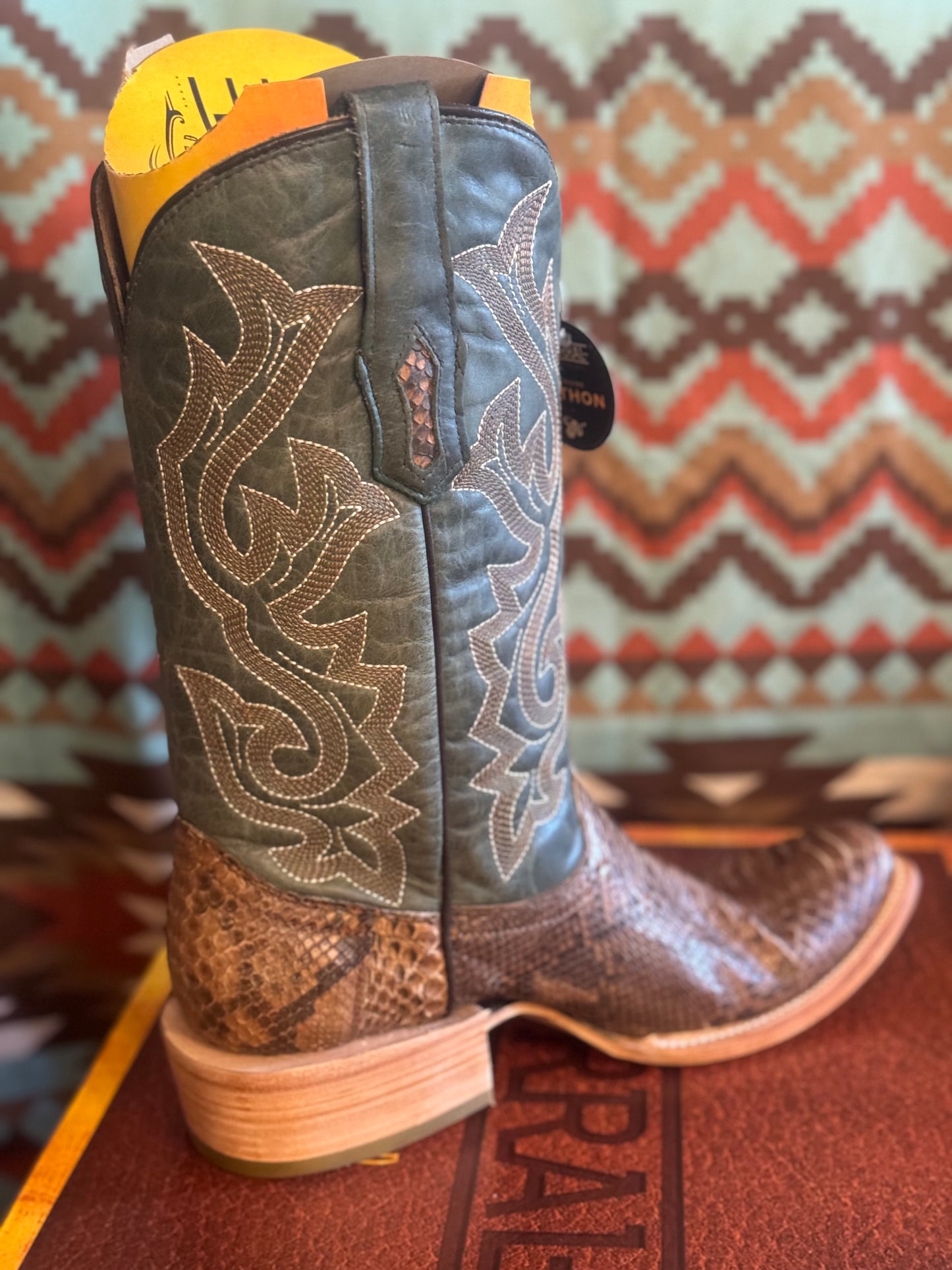Corral Men’s python with green boot