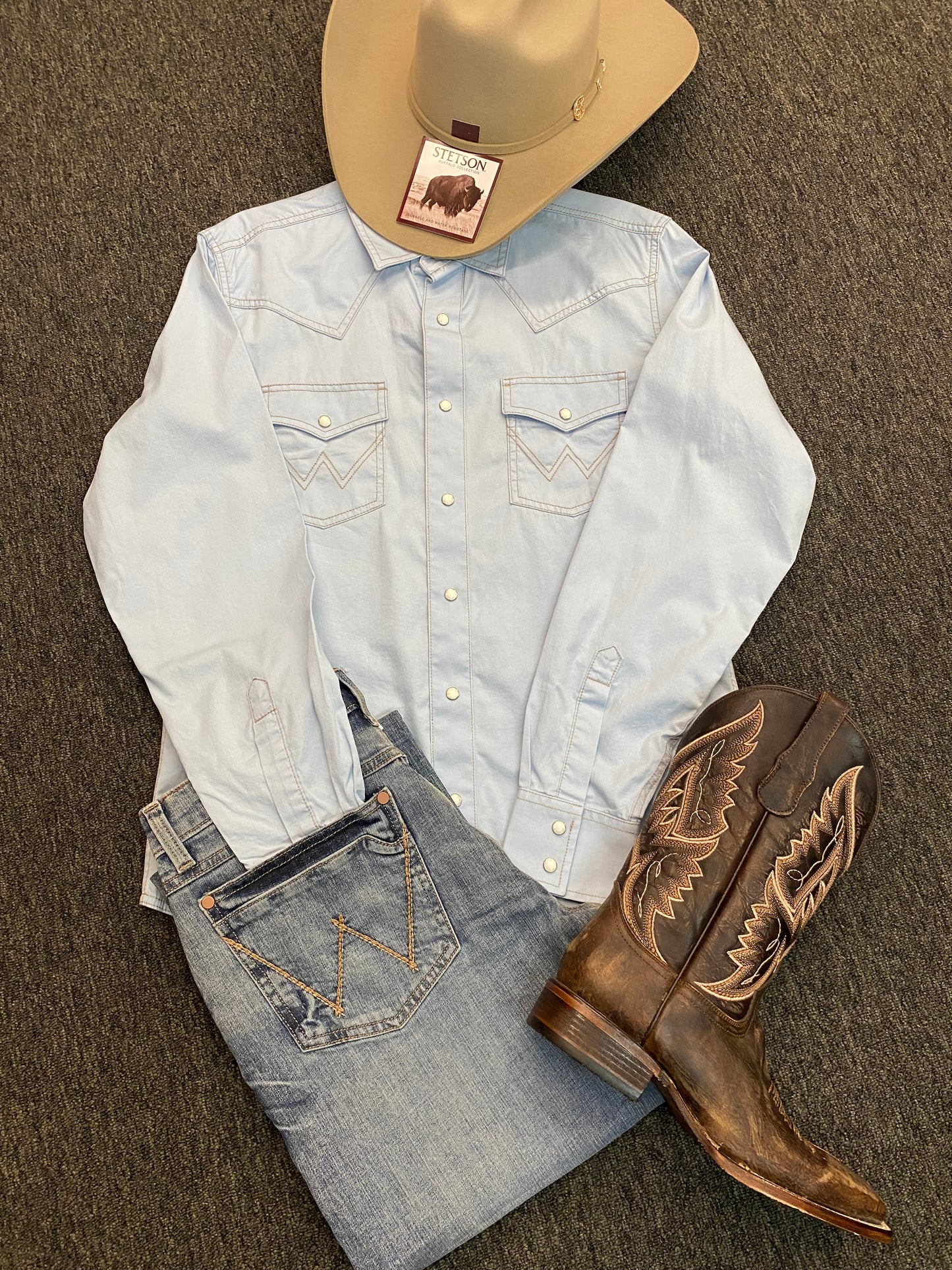 Wrangler Easter Blue Pearl Snap Button Down