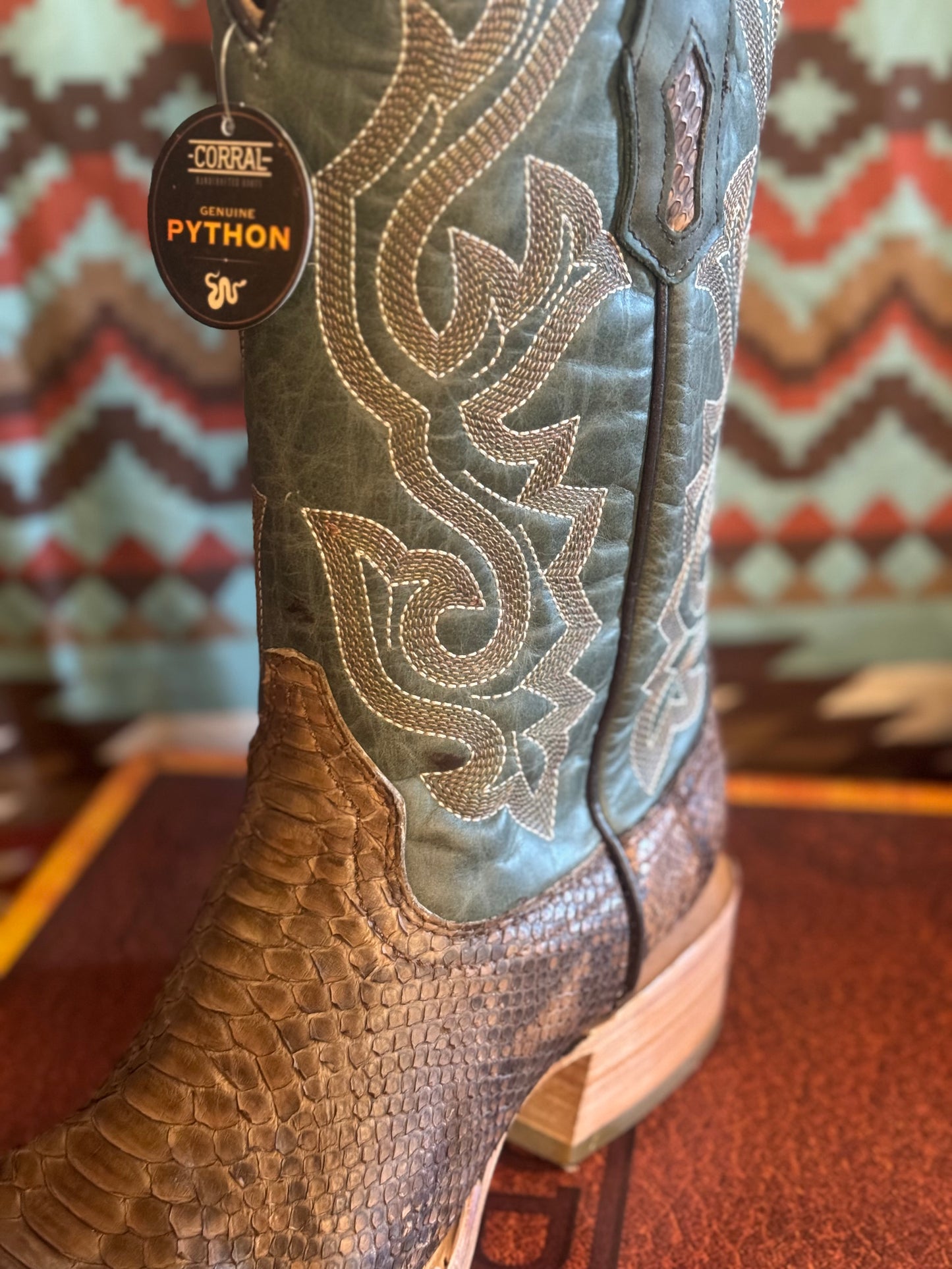 Corral Men’s python with green boot
