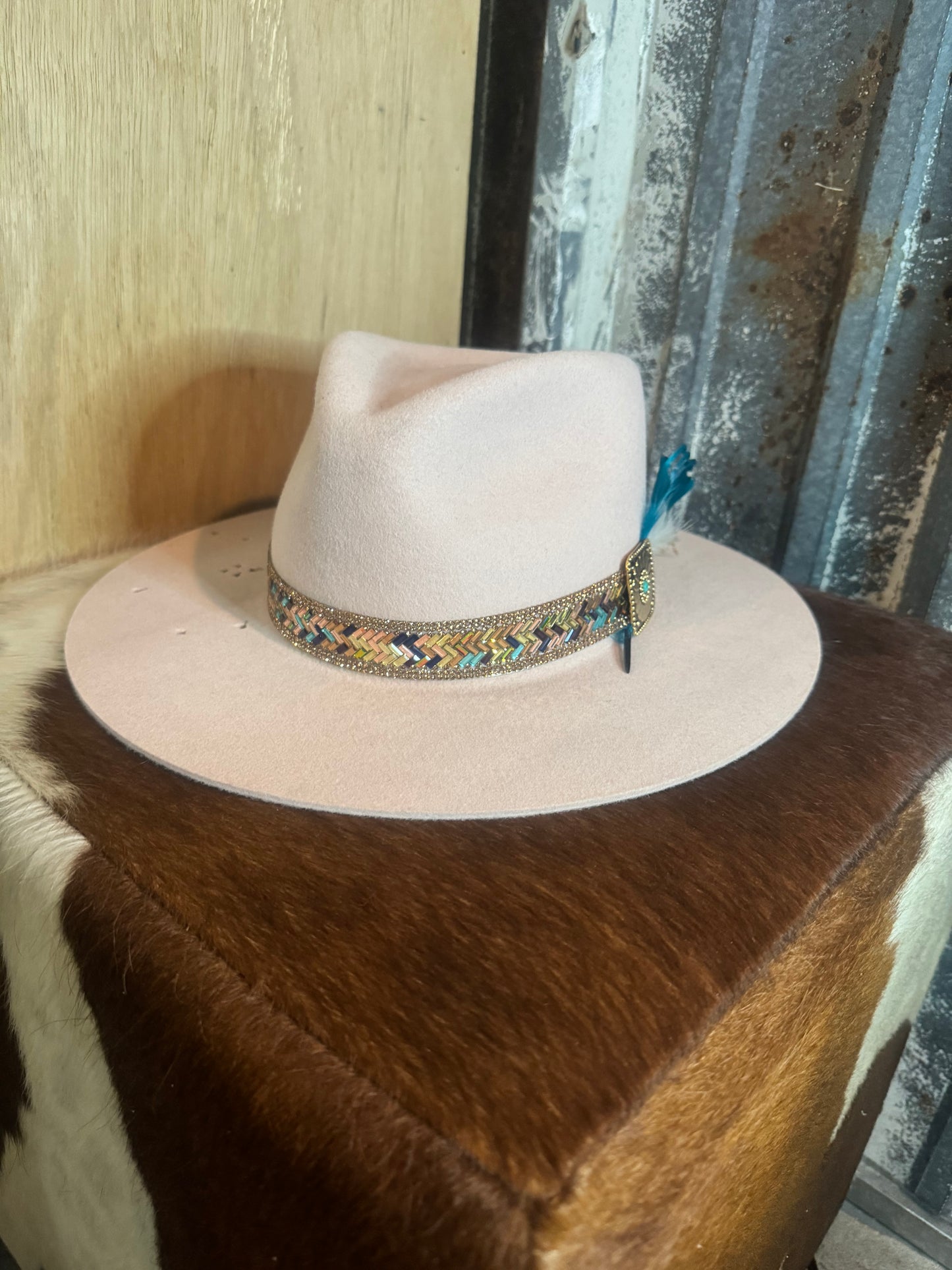 Charlie 1 Horse by Lainey Wilson Hillbilly Hippie hat