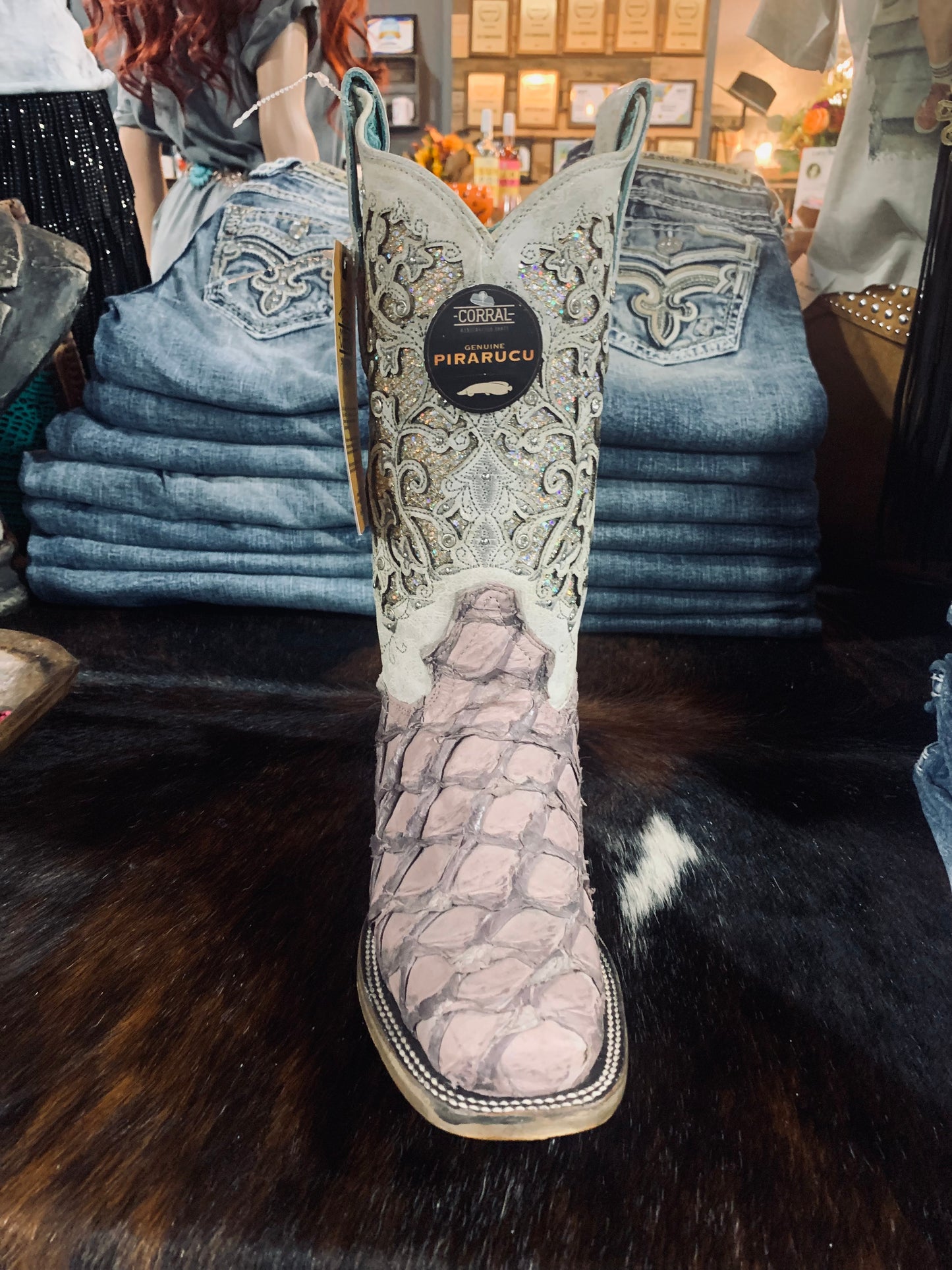 Corral Siren boot