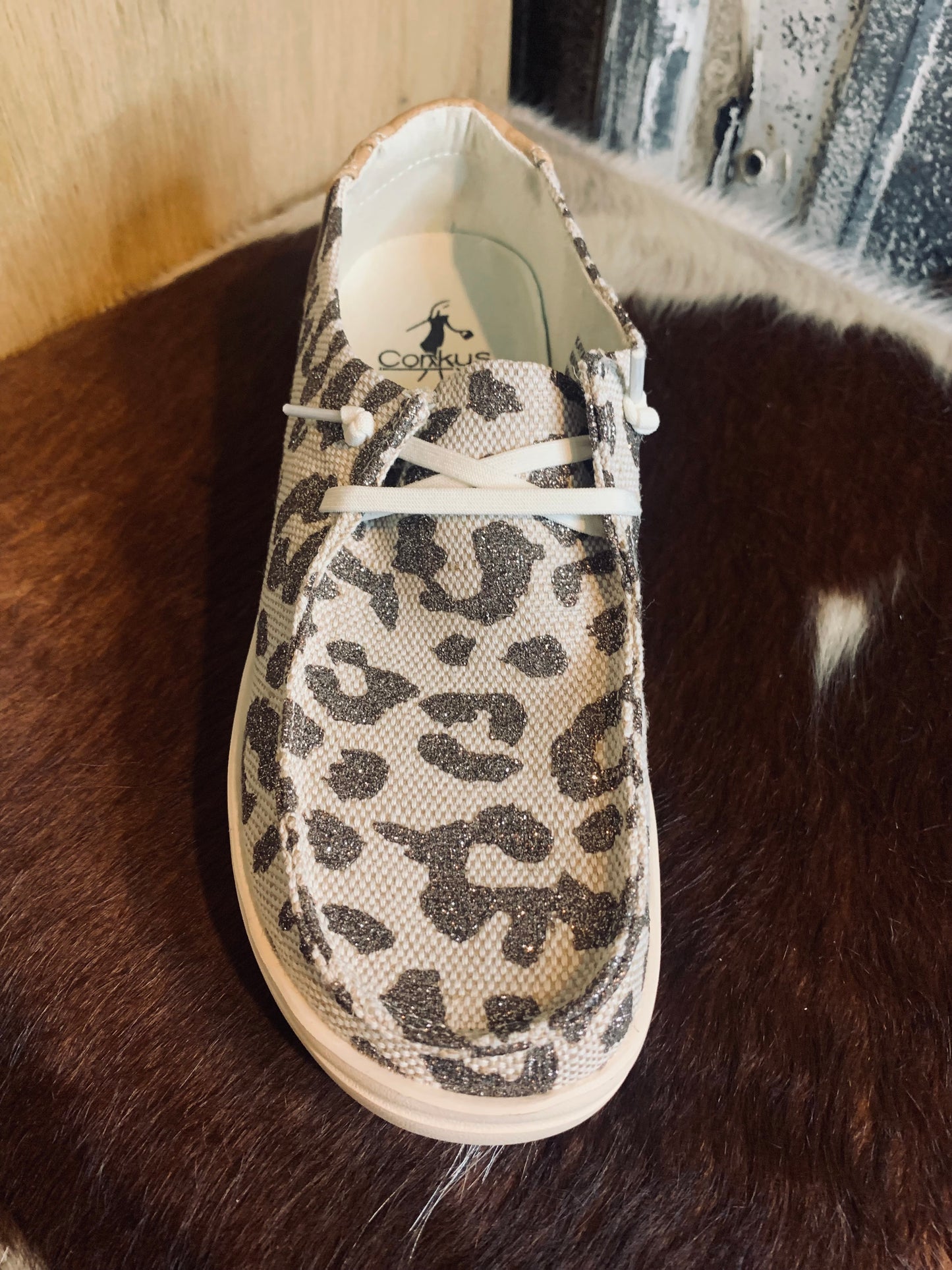 Corkys Kayak - tan metallic leopard