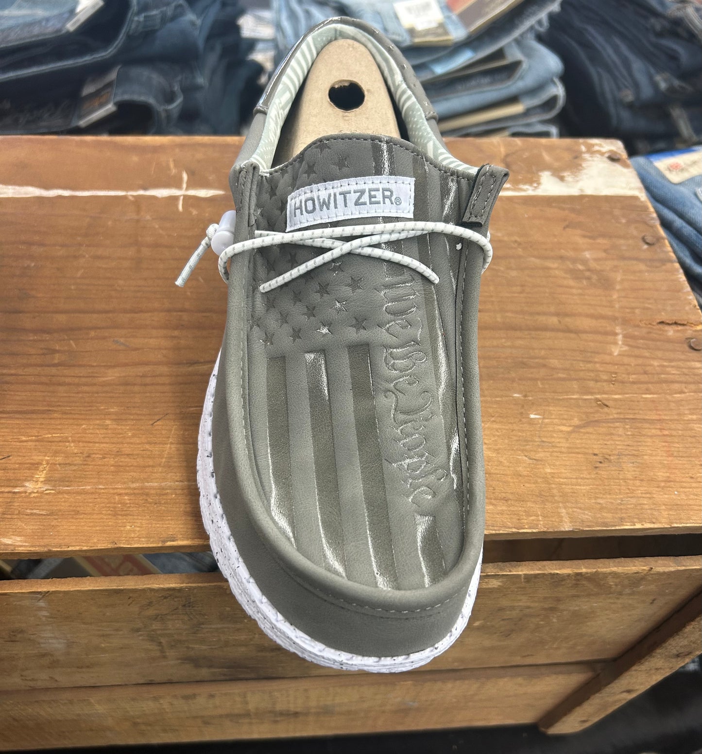 Howitzer Roam Blackout Shoes Gray