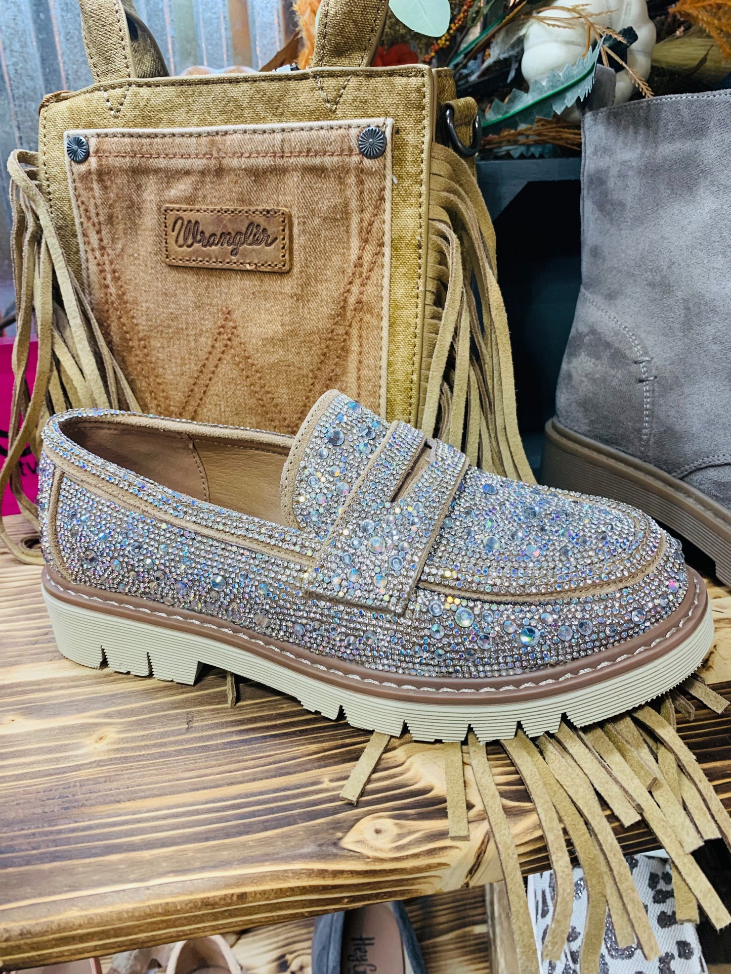 Corkys Penny Pincher - rhinestone