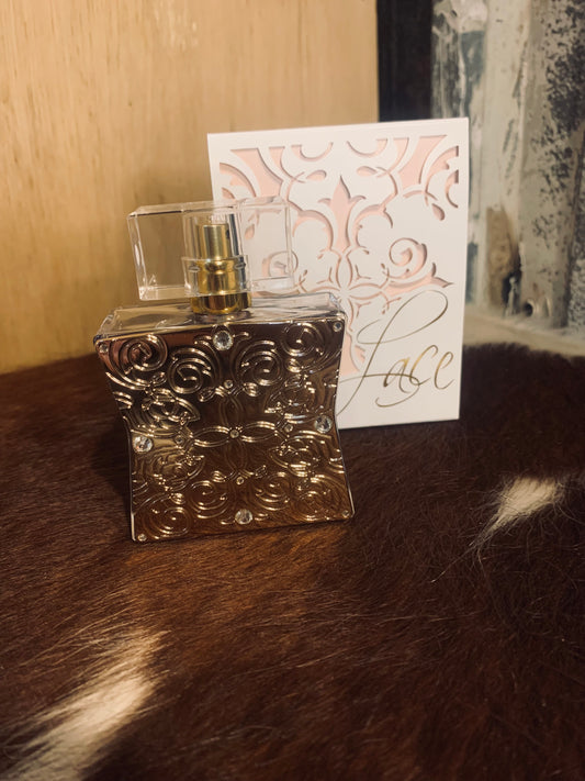 Lace fragrance for Her