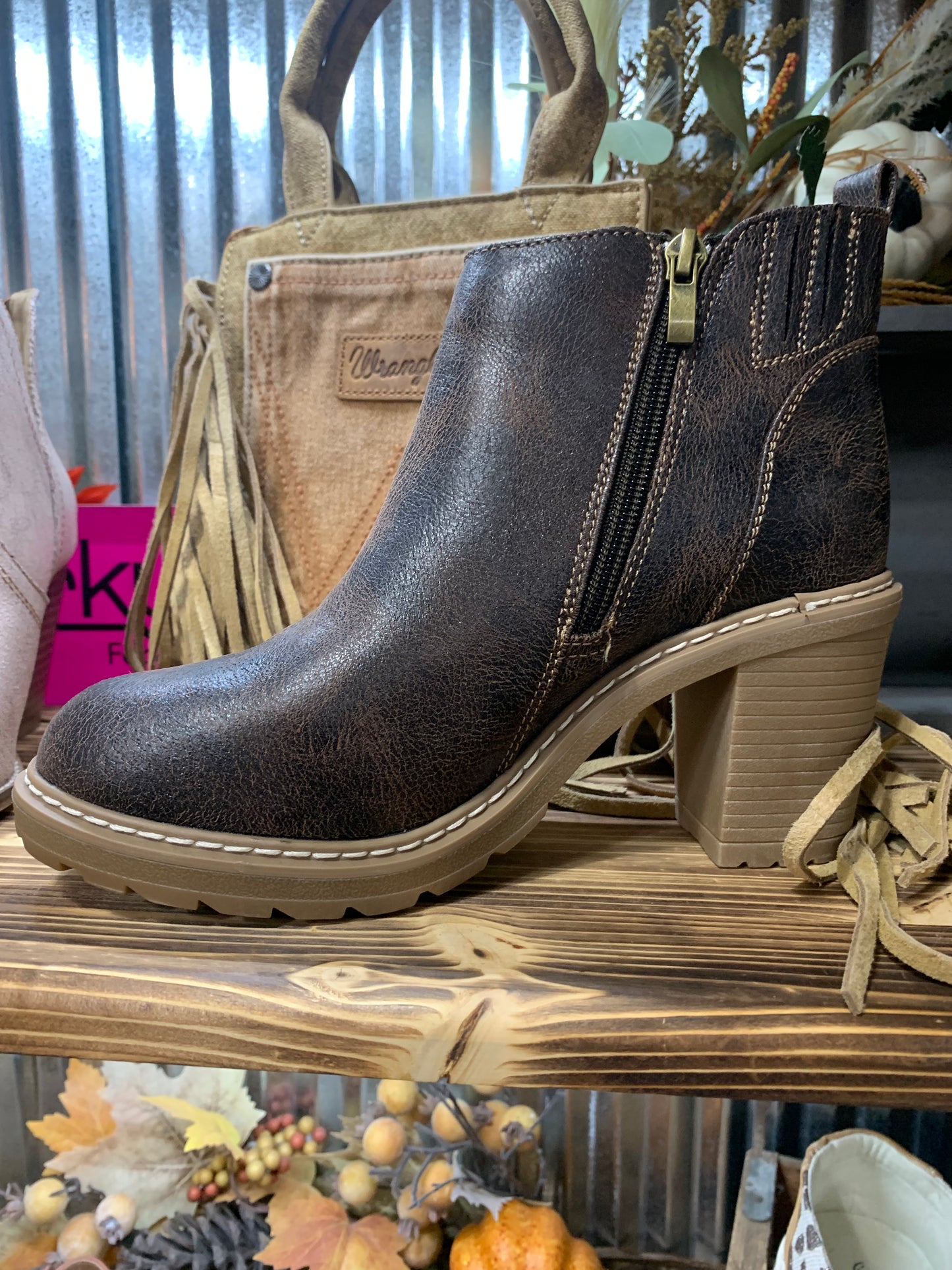 Corkys Rocky Top - espresso crinkle