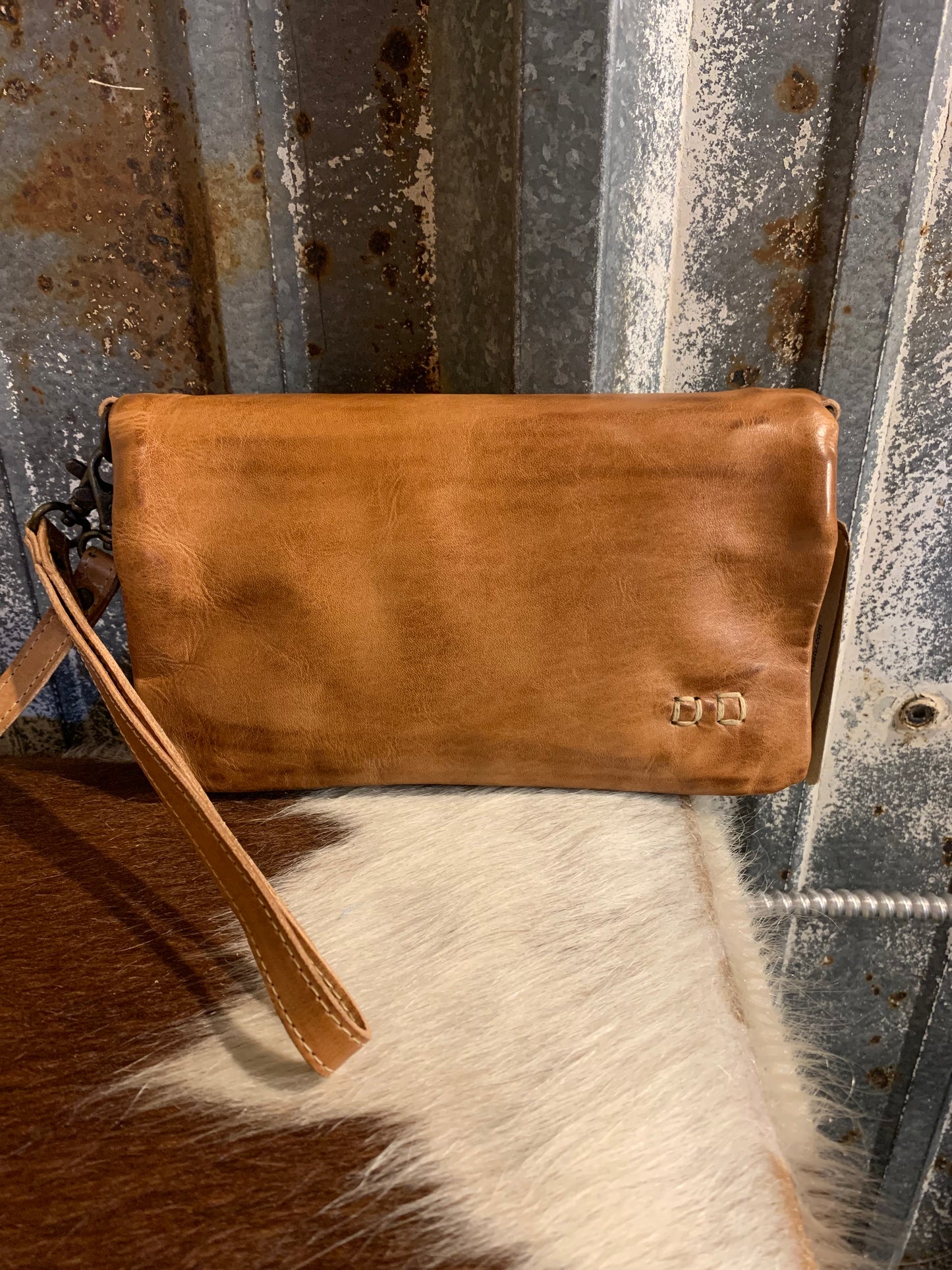 Bed Stu Cadence Crossbody wallet