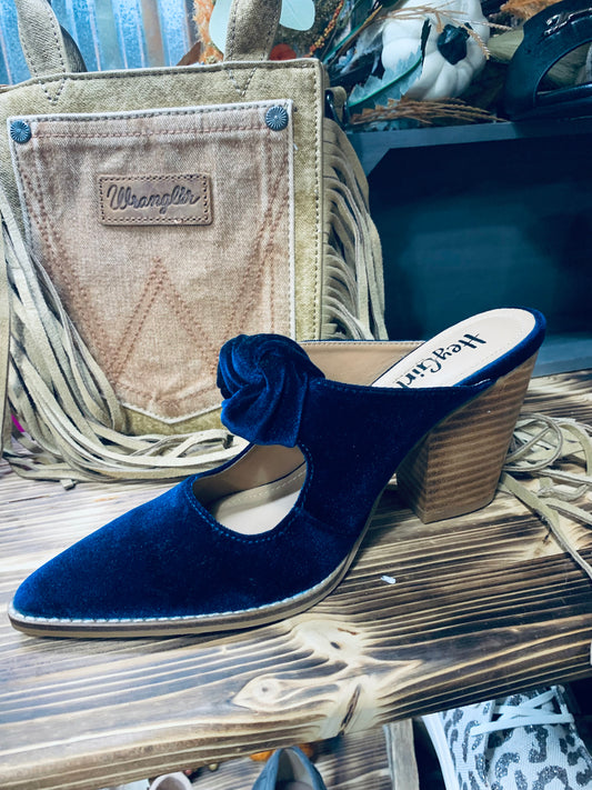 Corkys Knot Gonna Happen - teal velvet