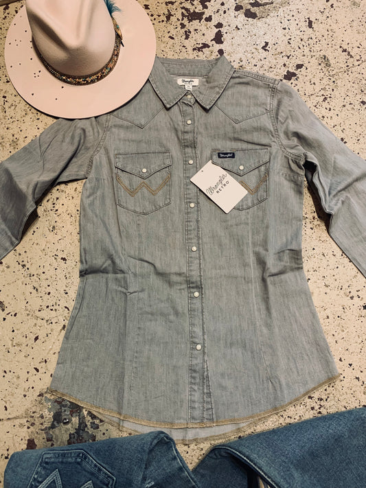 Wrangler Retro Chambray pearl snap shirt