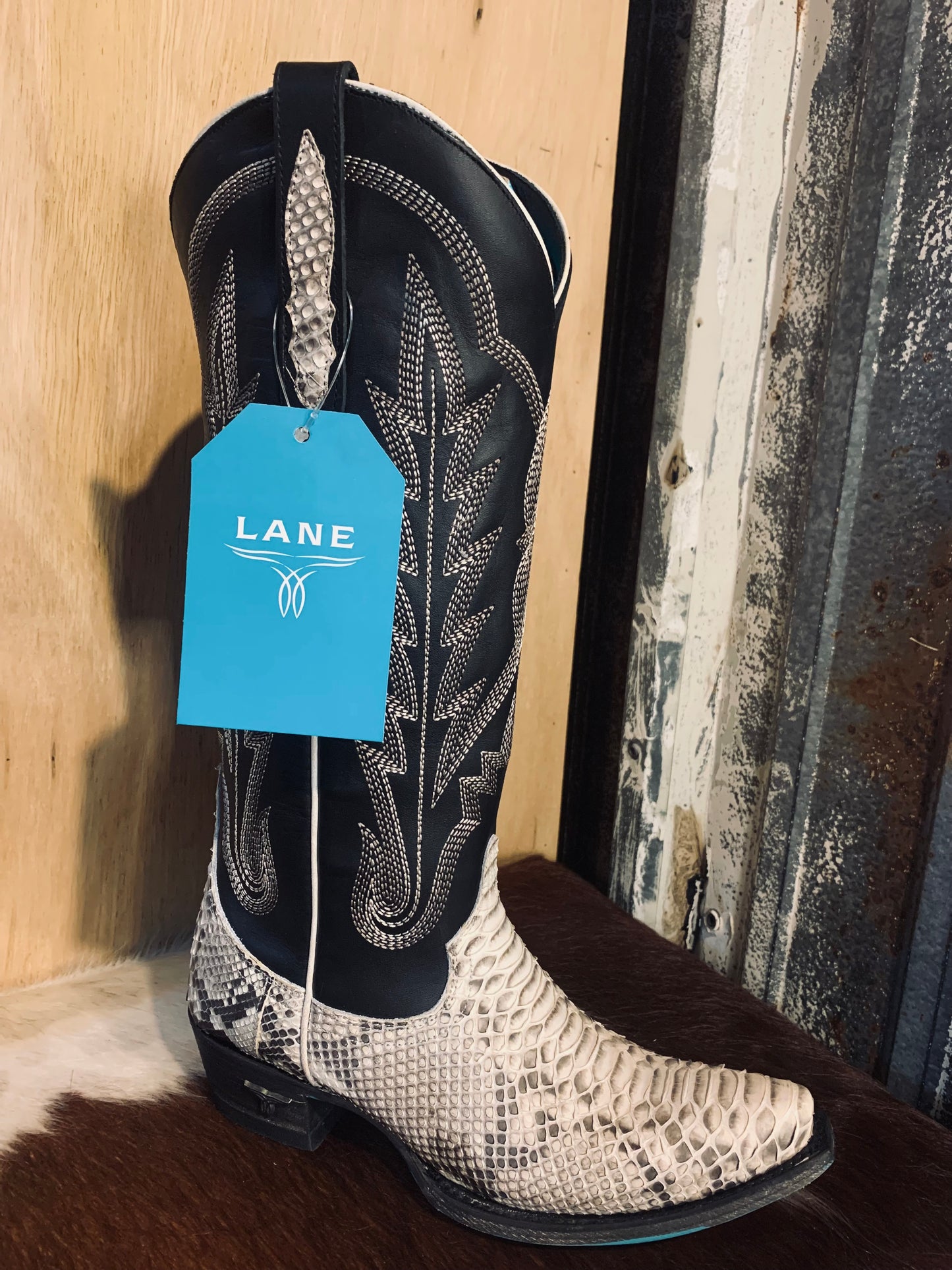 Lane Skylight boot - Headliner