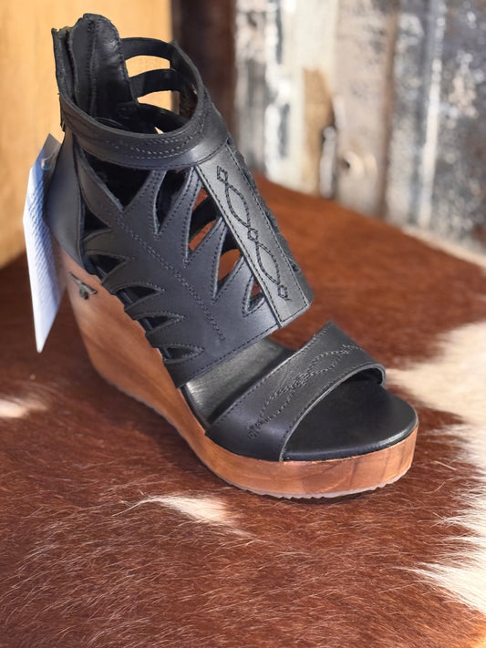 Lane Becca Sandal - jet black