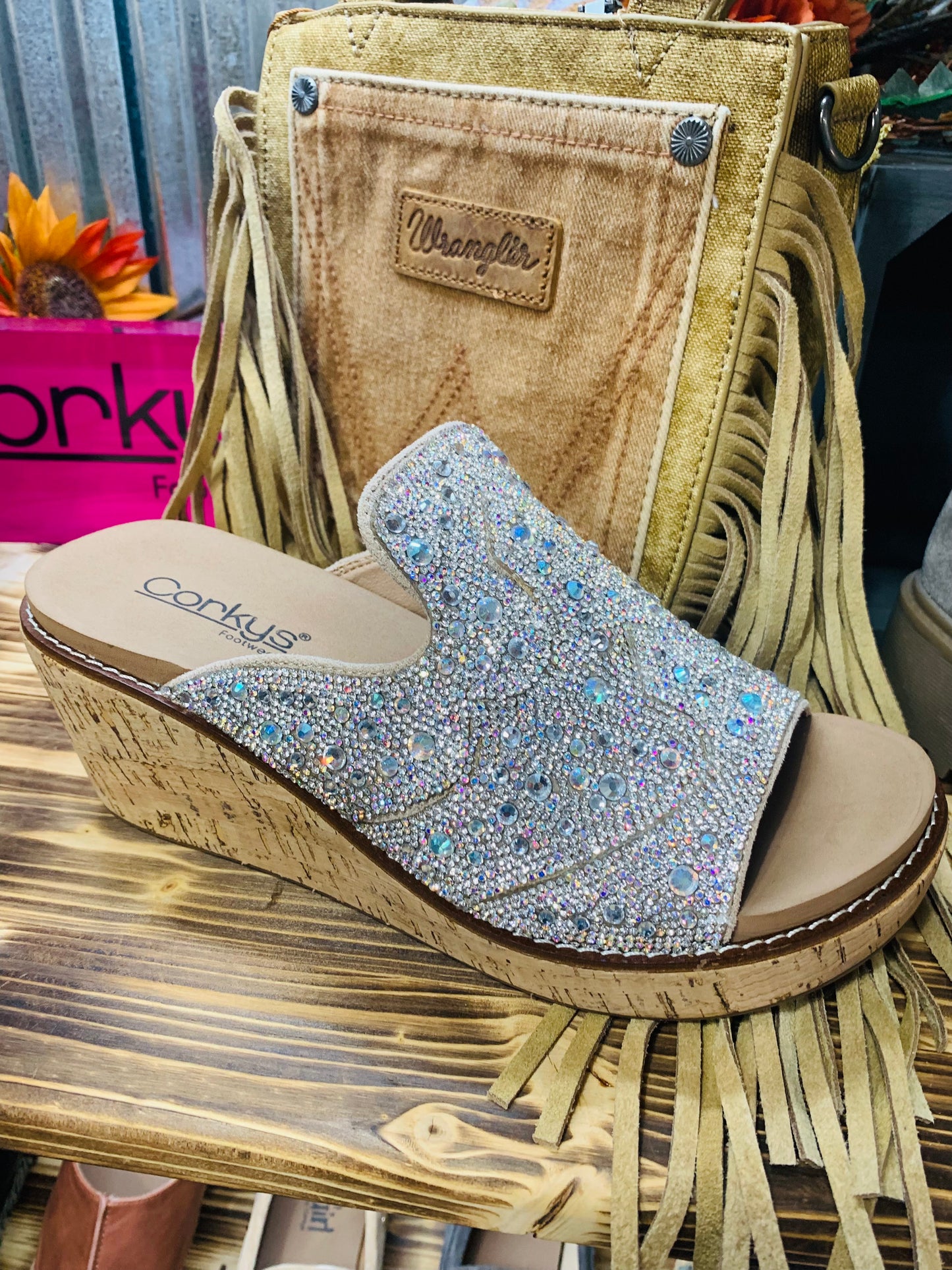 Corkys Neon Moon - clear rhinestones
