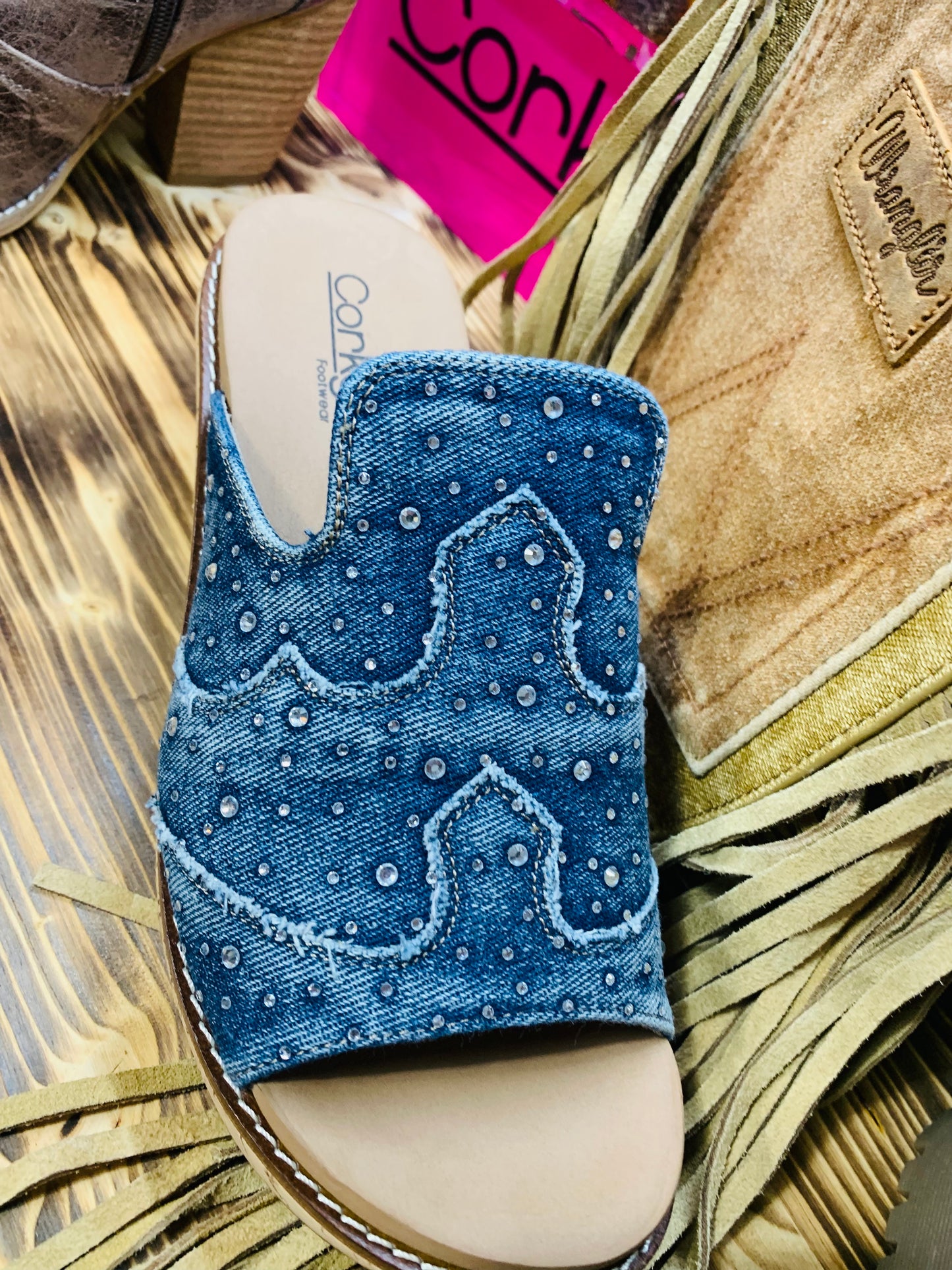 Corkys Neon Moon - blue washed denim