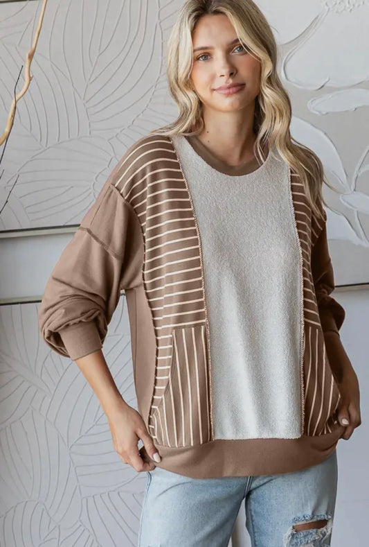 Striped pocketed top - mocha