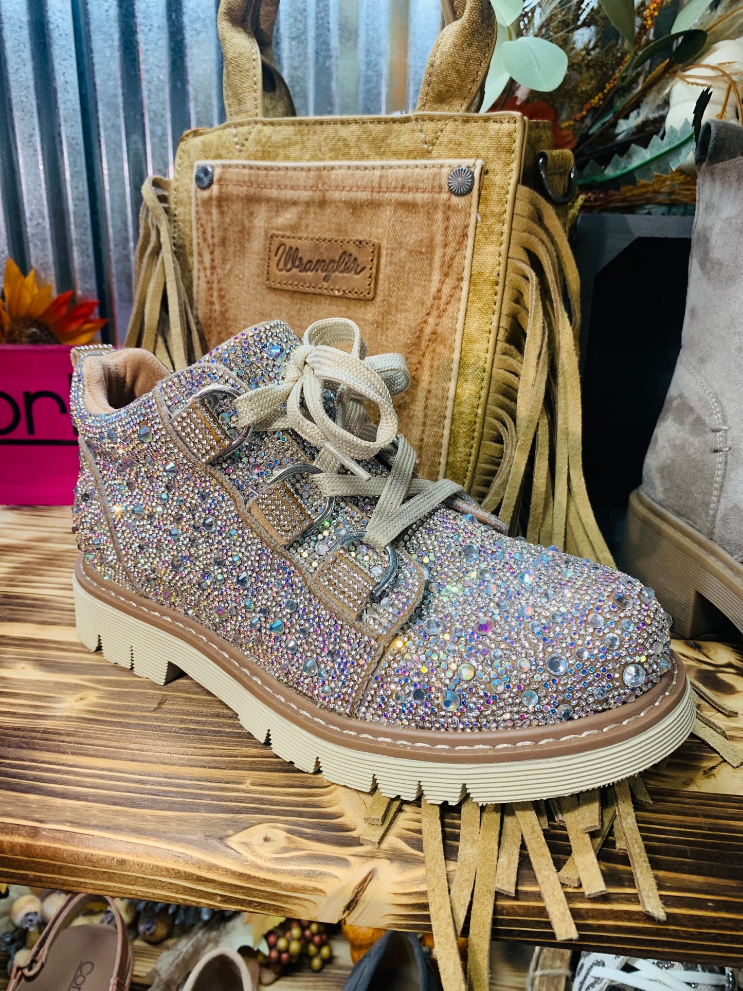 Corkys Campfire - clear rhinestones