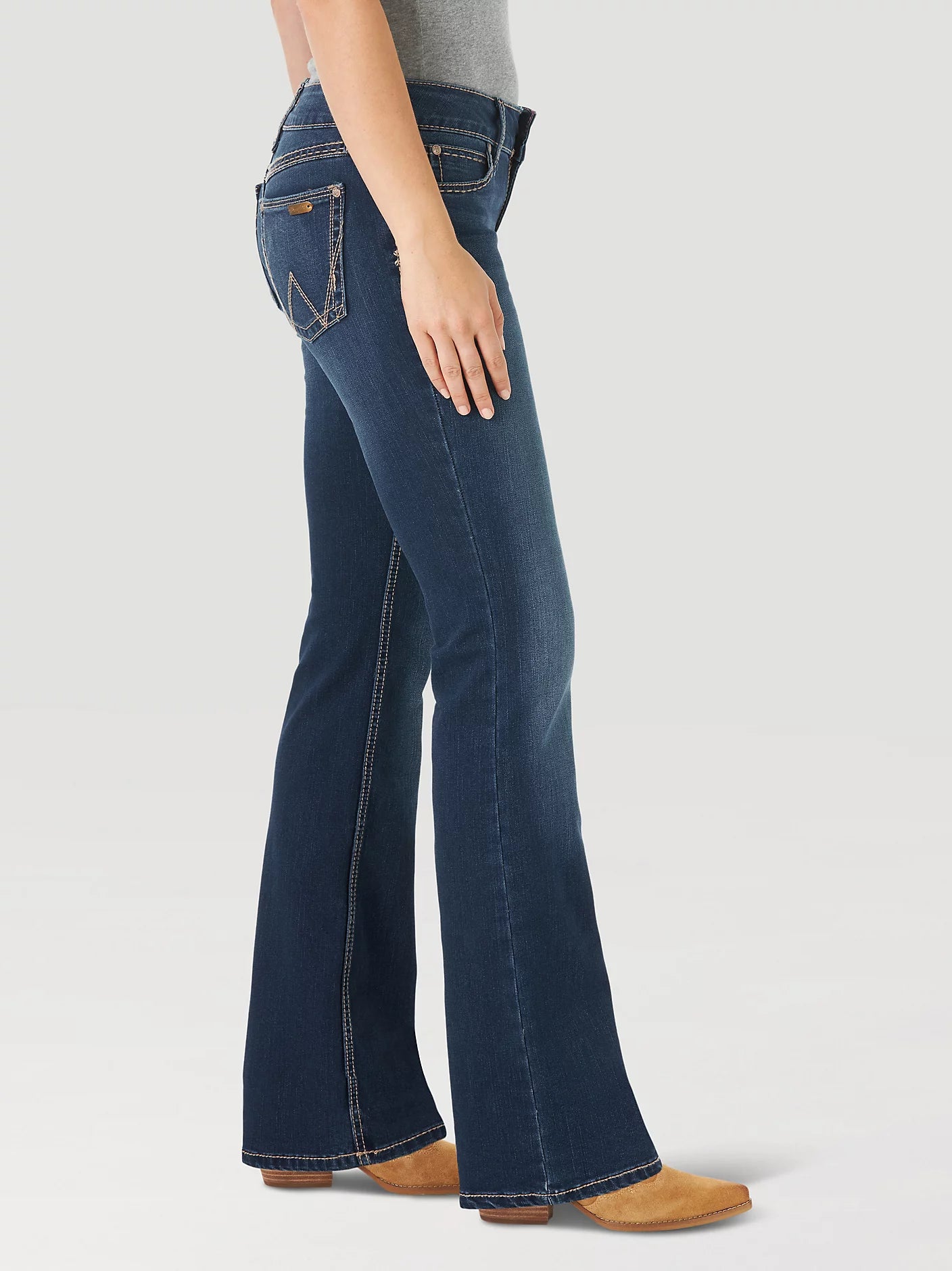 Wrangler Retro Mae bootcut - HT Wash