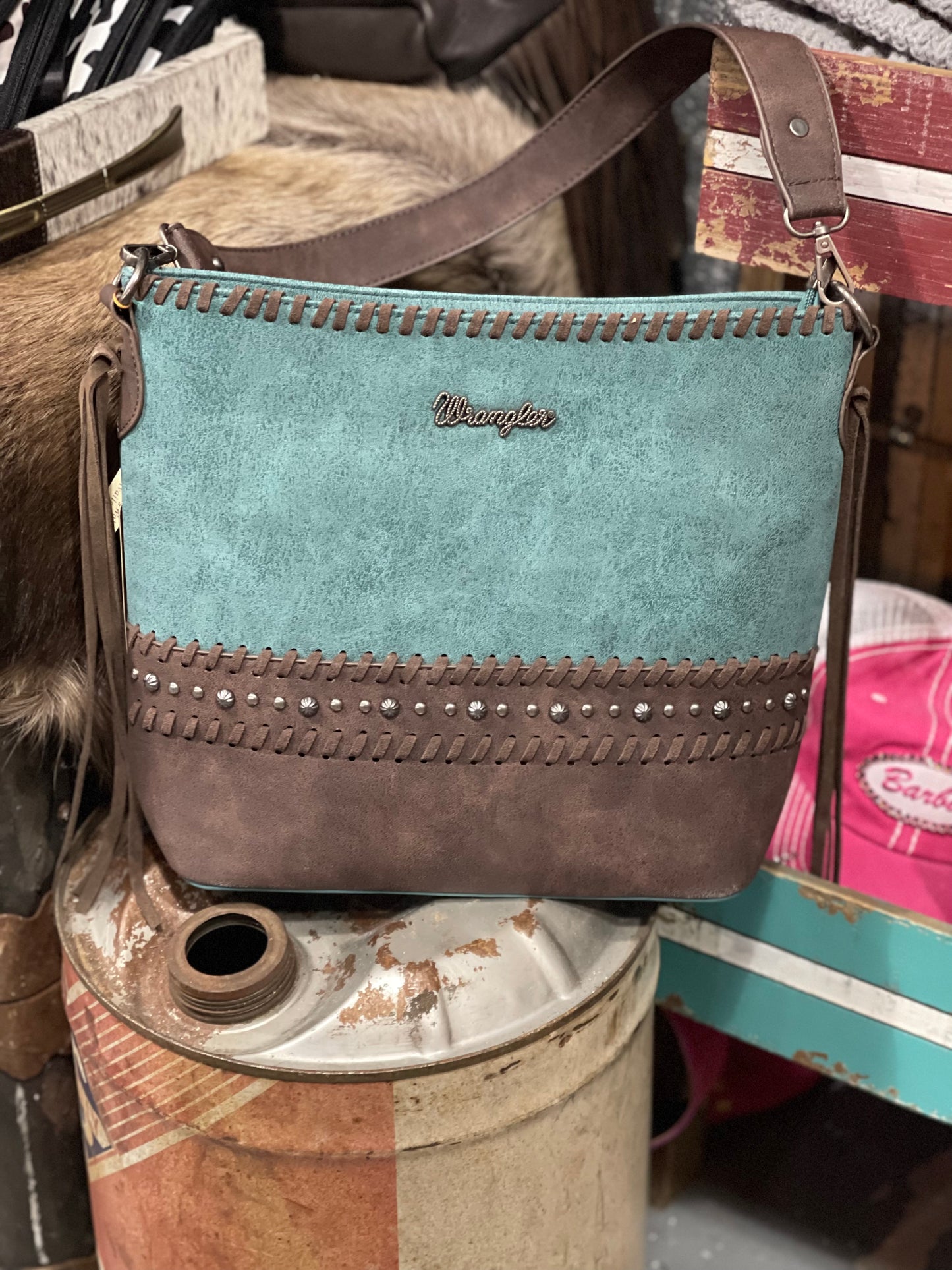 Wrangler bag, turquoise, suede ￼