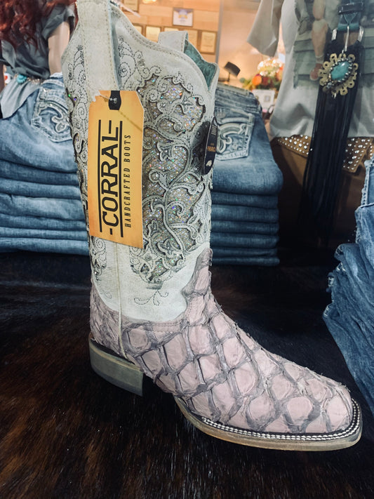 Corral Siren boot