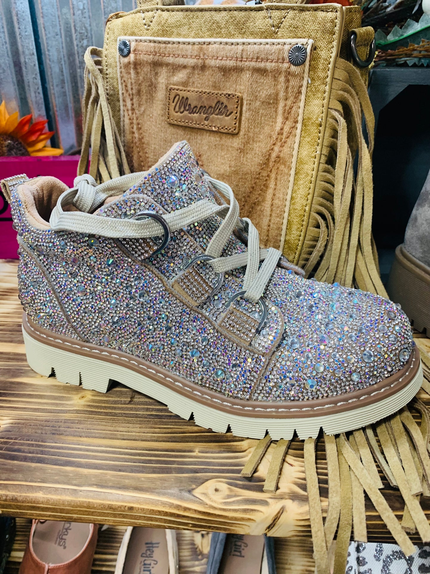 Corkys Campfire - clear rhinestones