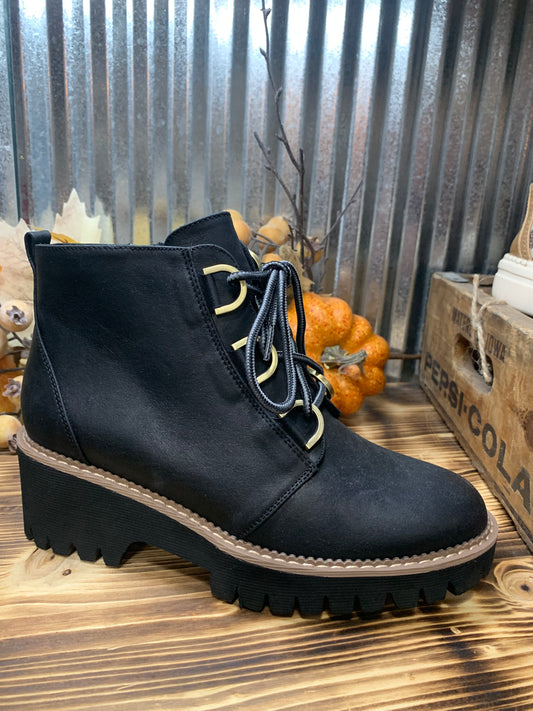 Corkys Trail Ride - black