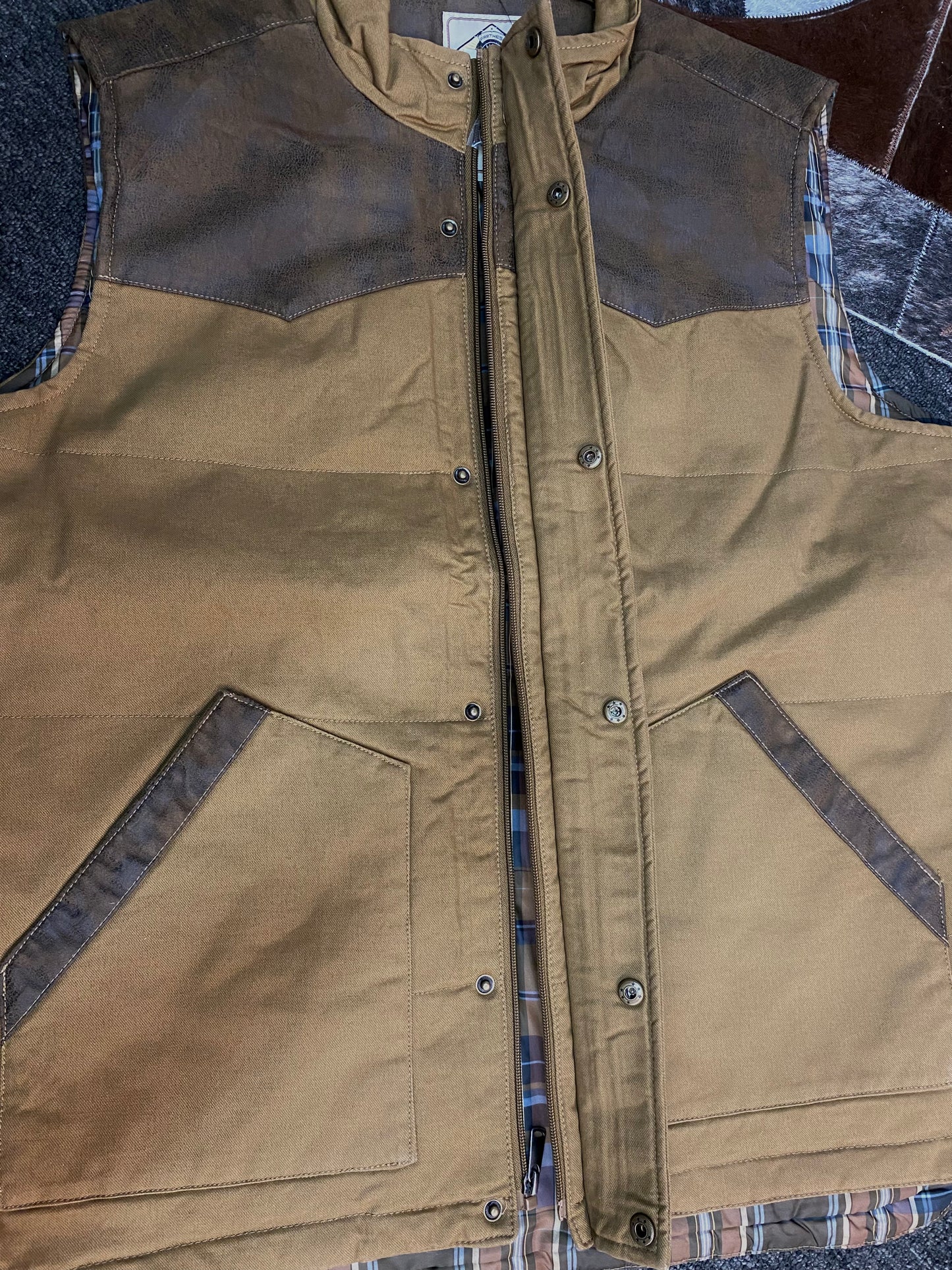 Scully Canvas with Leather Vest - Tan