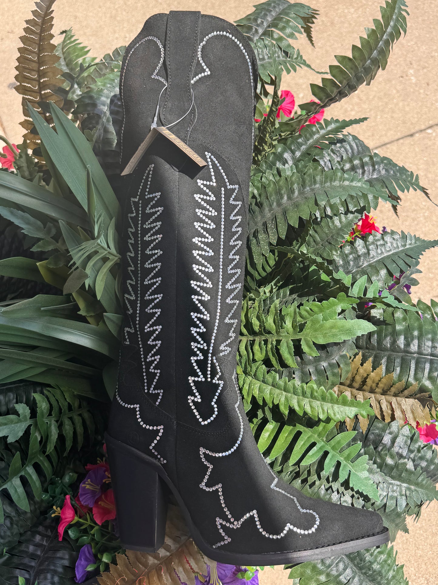 Dingo Double Take boot - black